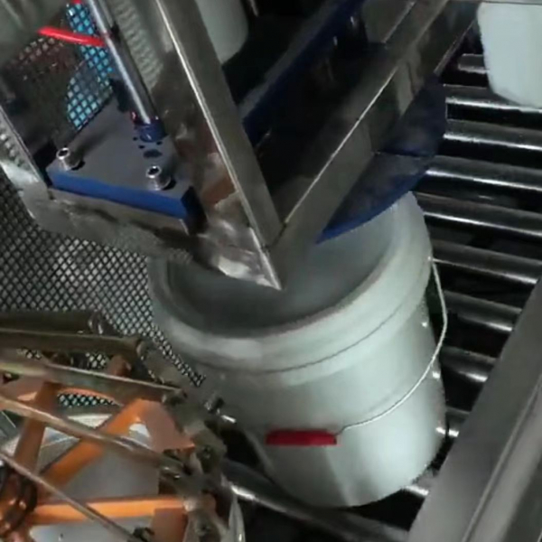 氨基酸液體肥自動放蓋壓蓋灌裝機